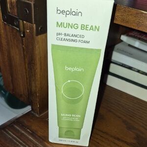 Mung Bean Cleansing Foam - Green
